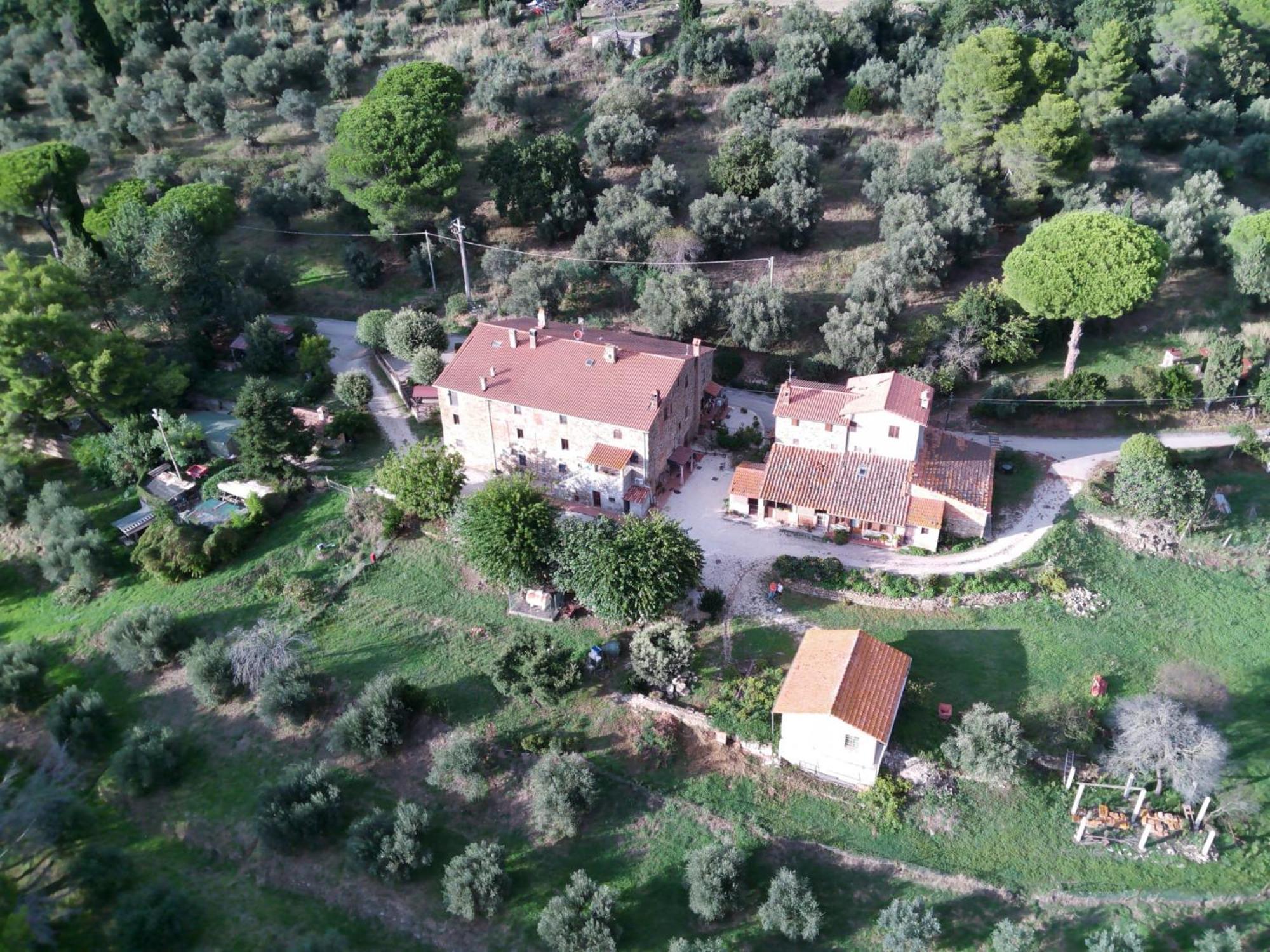 Tra lago e collina Passignano sul Trasimeno Esterno foto